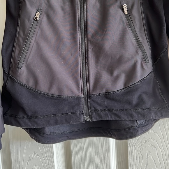 Lululemon Run Draft Dodger Jacket - good used condition - Picture 15 of 15